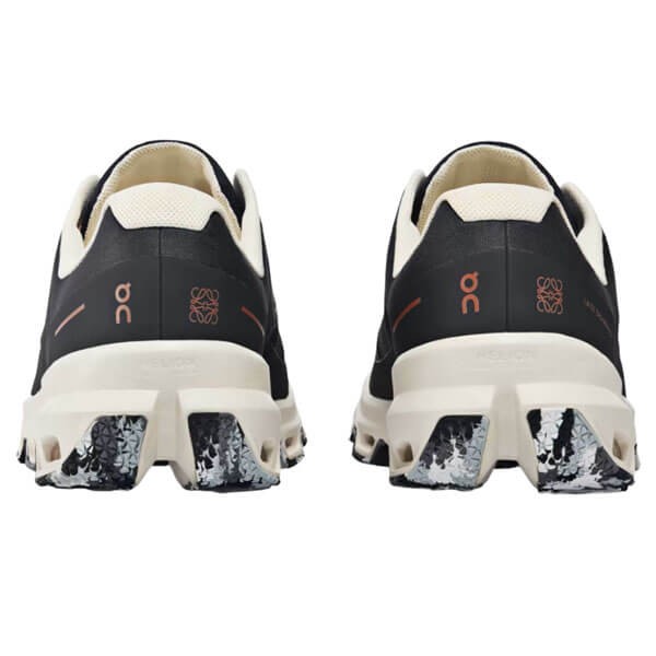 LOEWE on スニーカー 偽物 ロエベ オン クラウドベンチャー Shoes シューズ