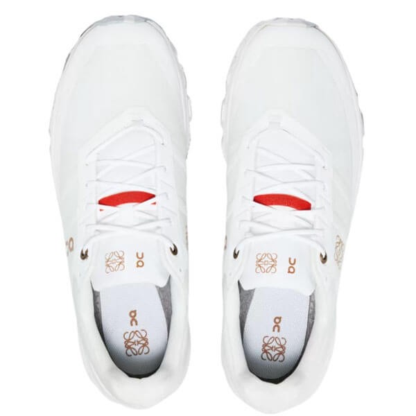 LOEWE on スニーカー 偽物 ロエベ オン クラウドベンチャー Shoes シューズ