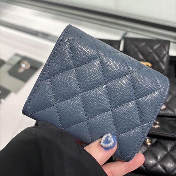 シャネル スモール フラップ ウォレット 三つ折り財布 AP3604 B14342 NR652