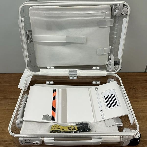 リモワ オフホワイト 偽物Limited Edition Cabin フルセットrw04067
