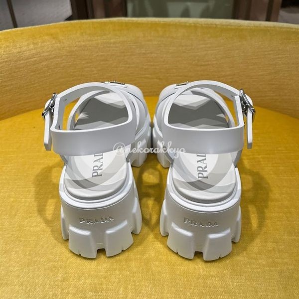 早い者勝ちプラダ モノリス コピーrubber sandal ラバー サンダル 5.5cm 1X382N