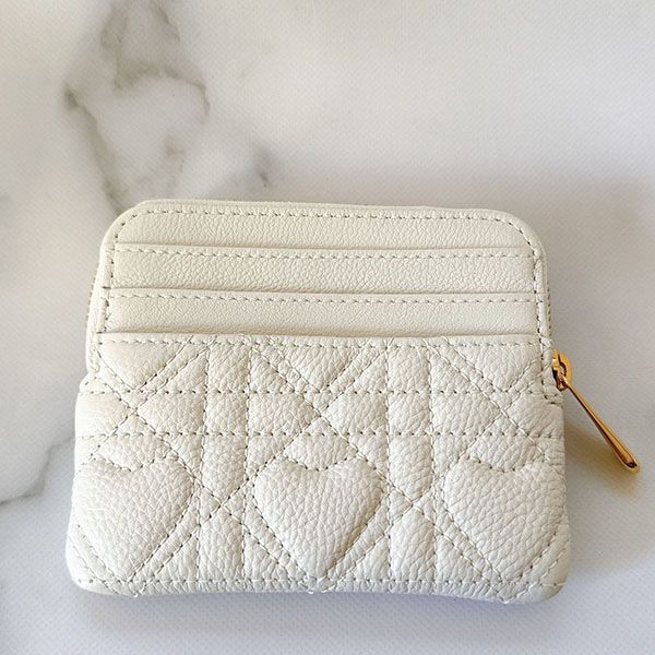 ディオール CARO LAVENDER ウォレット 偽物 ハート ミニ財布 S5177UNID