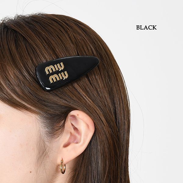 新作で超限定ミュウミュウ パテントレザー ヘアクリップ 偽物 5IF092 069