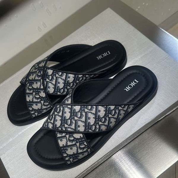 ディオール スーパーコピー Alias サンダル クロスストラップ Dior Oblique 3SA126ZSA