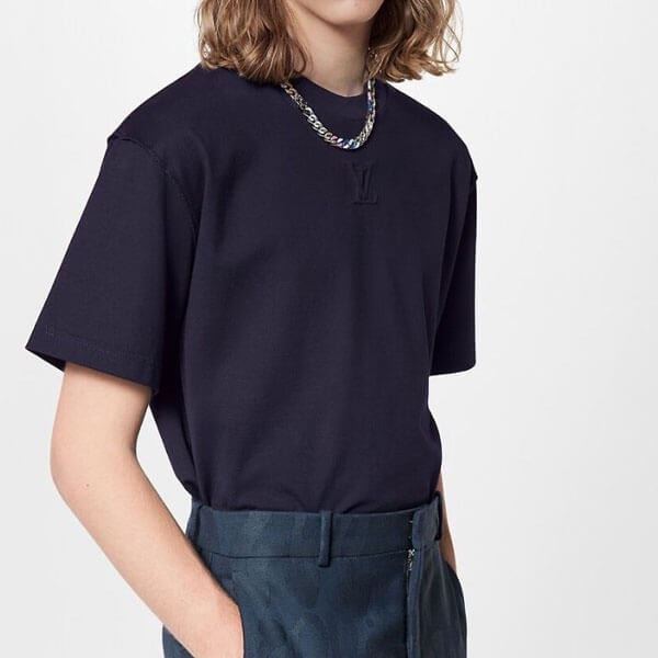 大人気 ルイヴィトン エンボス LV ロゴTシャツ ブランドシティ 偽物 1AA5E2