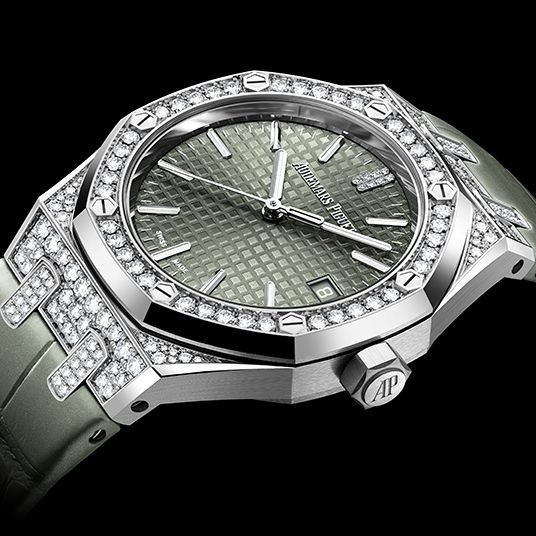 ベトナム スーパーコピー 時計 オーデマ ピゲ 激安 ロイヤル オーク オートマティック 15551BC