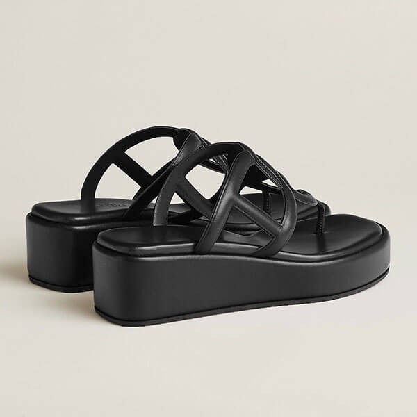 お洒落も履きやすさも両立◎エルメス ウエッジ トング サンダル Gipsy 厚底 H231082Z