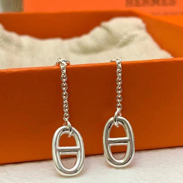シンプルで上品★エルメス ファランドールピアス 偽物 MM H108618B