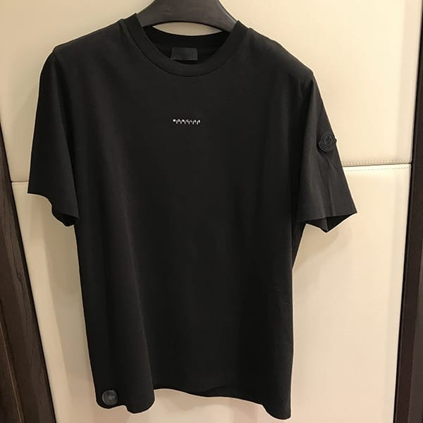 釜山 スーパーコピー モンクレール バックデザインロゴTシャツ☆2色 J10918C0003289A17001