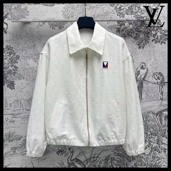 香港 スーパーコピー ルイヴィトン LV x ACエンボスモノグラムボンバージャケット 1AFZX3