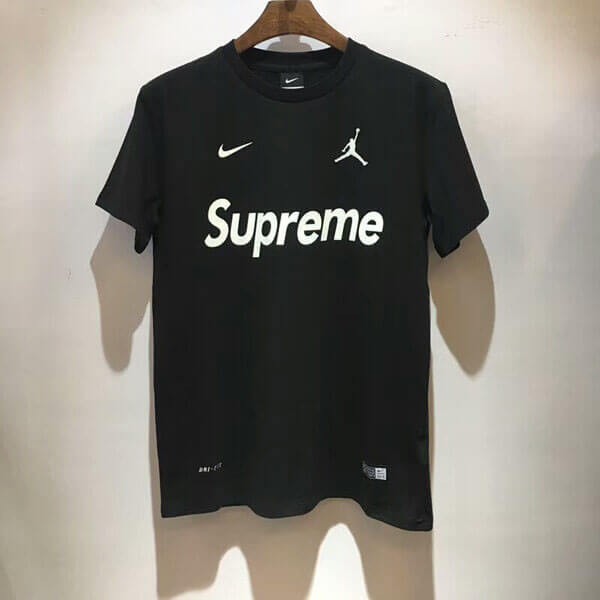 大人気 スーパーコピー シュプリーム ナイキ Jordan Tee Tシャツ 偽物 黒白