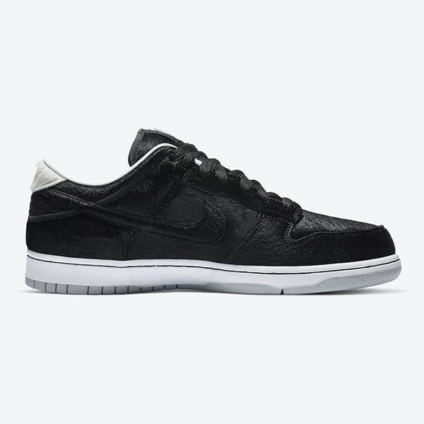 メディコムトイ×ナイキ MEDICOM TOY× SBDUNK LOW ベアブリック 偽物 スニーカー CZ5127-001