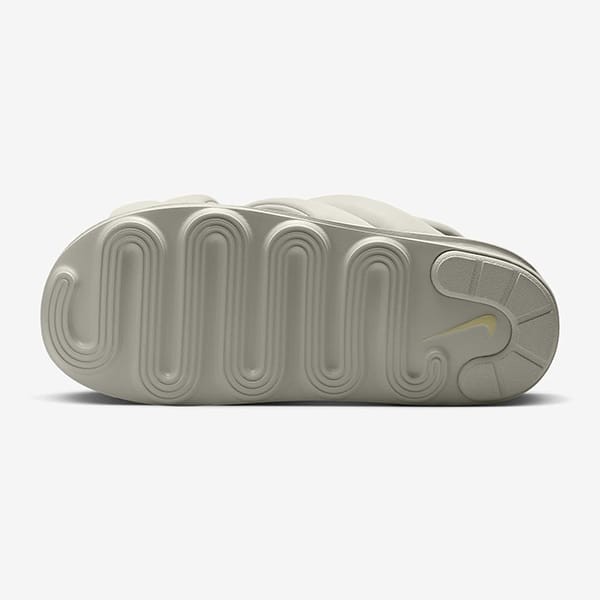 海外 スーパーコピー ナイキ Air Max Isla エアマックス アイラ 厚底サンダル 5色 FJ5929-001