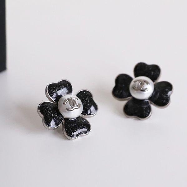 シャネル cc フラワーピアス 激安 ab6838 b06621