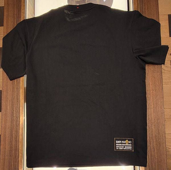 モンクレール grenoble 偽物 ラバー加工レタリングtシャツ【各色】j20978c
