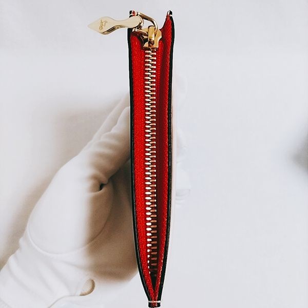 ルブタン loubi54 偽物 カードホルダー ルブタン 32351115446