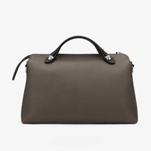 フェンディ バイ ザ ウェイ ミディアム☆FENDI☆人気 レザー ボストンバッグ 8BL146