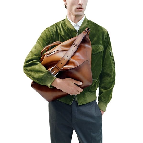ベルルッティ コピー Toujours ソフト ジップ レザー トラベルバッグ 2色 ZIPPED_BAG-V3