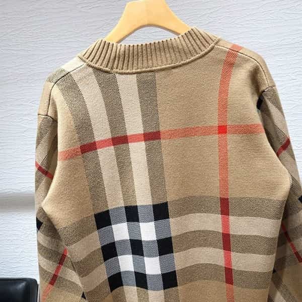 激安バーバリー ウール カーディガン スーパーコピー 8039153