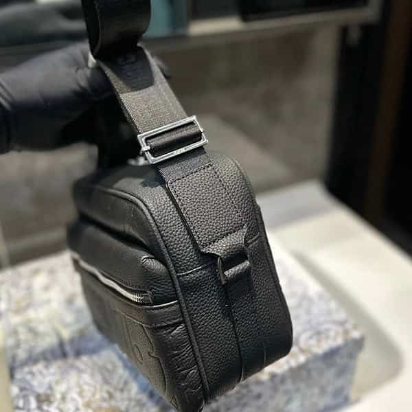 超人気☆ディオール ジップ メッセンジャーバッグ 1espo340llg