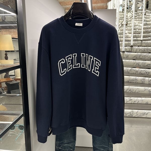 人気急上昇セリーヌ homme ルーズ コットンスウェットシャツ 2y05g670q