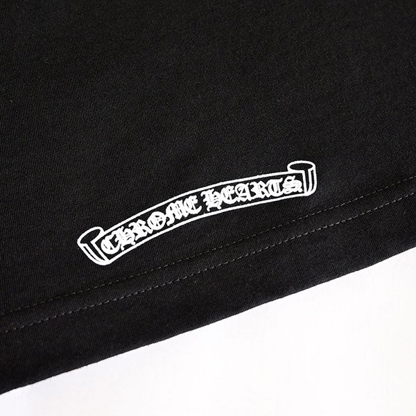 新デザインクロムハーツ ネック ロゴ 半袖 Tシャツ スーパーコピー 2412018