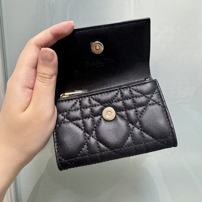ディオール My ディオール Glycine ウォレット コピー S0966ONMJ_M900