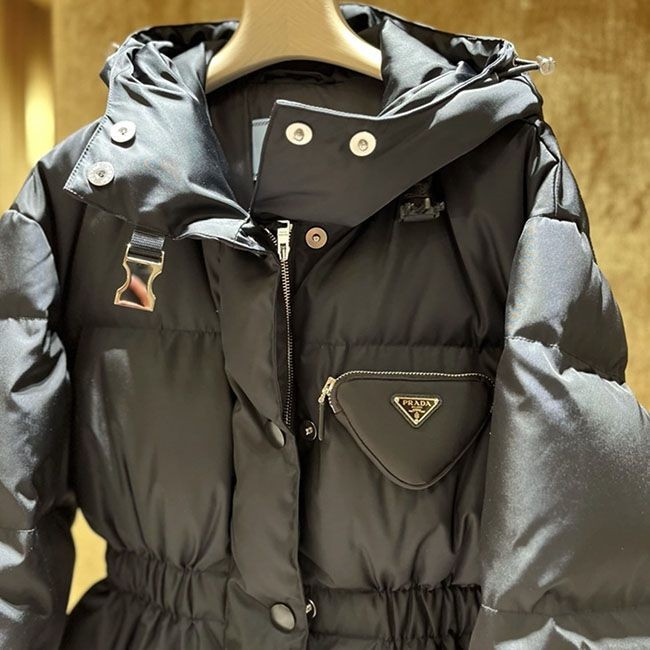 プラダ リナイロン ダウンジャケット N級品 29Y966 1WQ8 F0002 S 212