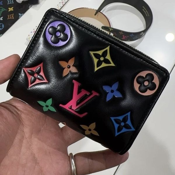ルイヴィトン LV × TM ポルトフォイユ・ルー コピー M13829