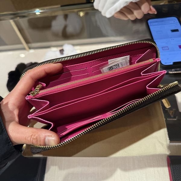 素敵な《日本限定》ルイヴィトン LV×TM ジッピー・ウォレット 偽物 M14162