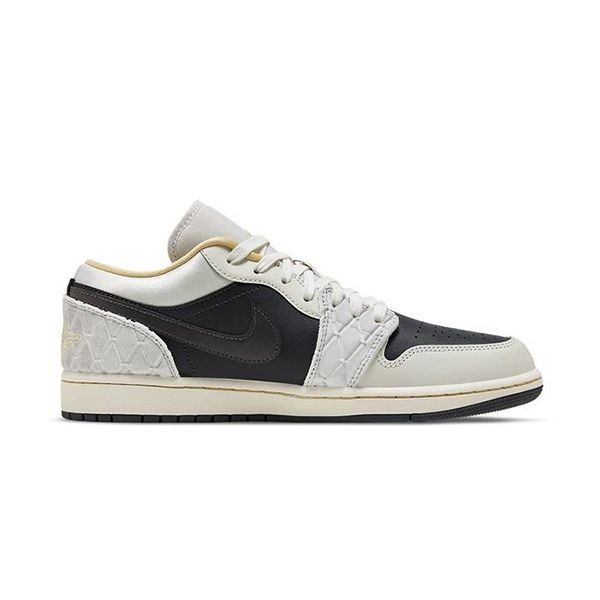 ナイキ ジョーダン1 Low Beaded Swoosh 偽物★海外限定 bs250115