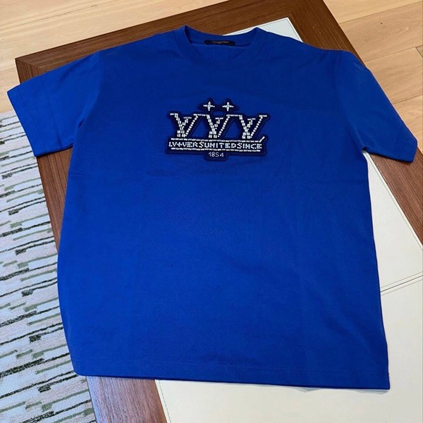 【シンプル☆】ルイヴィトン コピー エンベリッシュドコットンTシャツ 1AHCNN