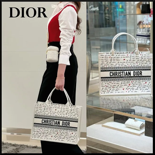 お洒落に★ディオール Book Tote バッグ n級品 ミディアム M1324CZBX_M933