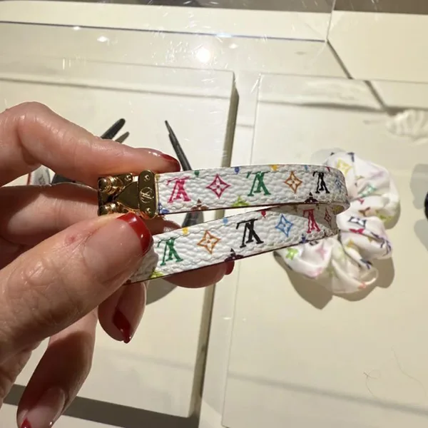 ルイヴィトン《村上隆限定コラボ☆》ブレスレット コピー Signature M8966F