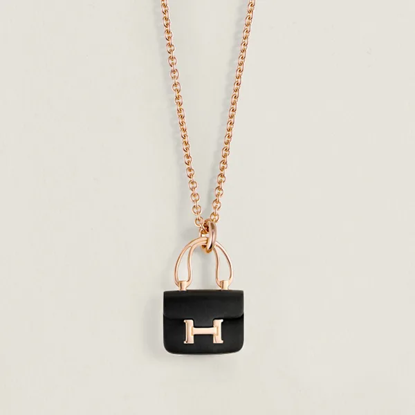 エルメス ペンダント アミュレット 偽物 H221354B【かわいいバッグモチーフ】