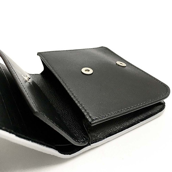 【新品・国内即発】バレンシアガ 二つ折り財布 偽物 594216 15YN3 8160