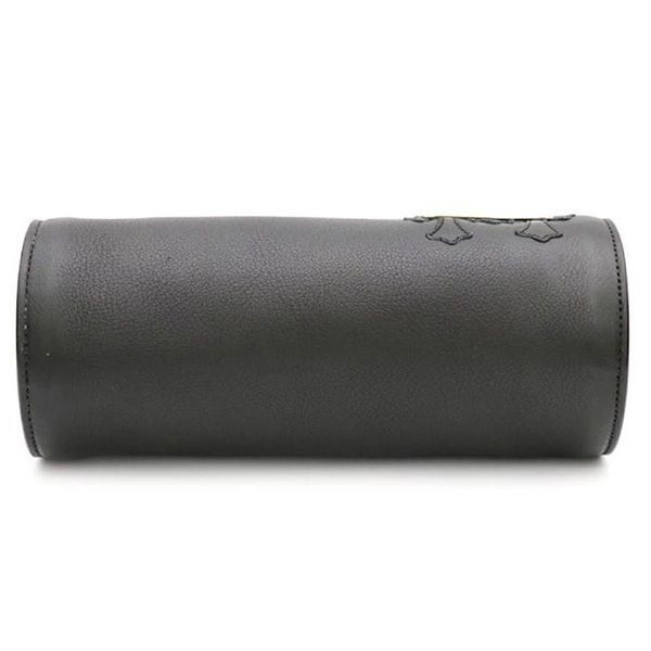 bagff.ruおすすめクロムハーツ GRINDS 筒型バッグ 偽物 ハンドバッグ アクセサリーポーチ スクロールラベル ミニセメタリークロスパッチ ch25335