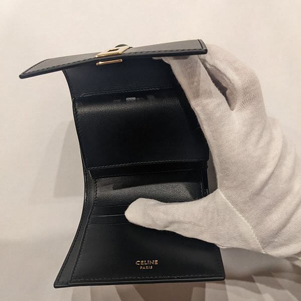 国内即発 セリーヌ 偽物 スモール トリフォールドウォレット コピー ミニ財布10F523CQ7.38NO
