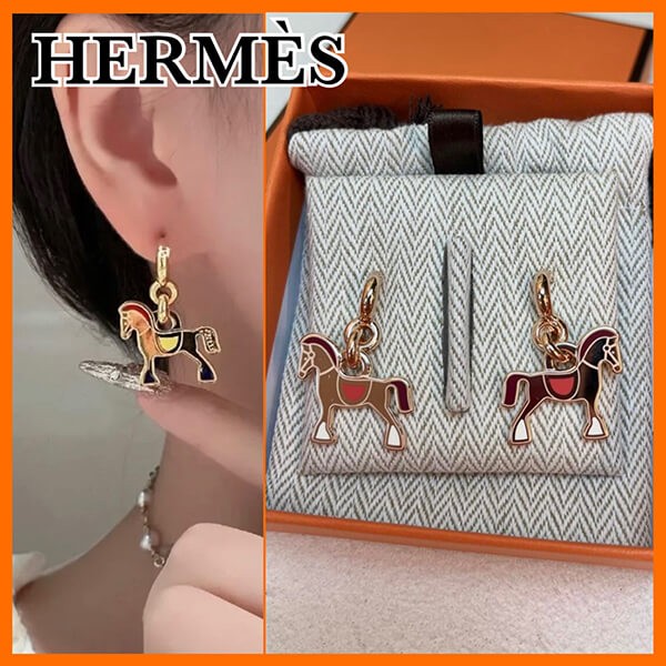 周りの視線を集めす エルメス Cheval ピアス  馬チャーム スーパーコピー