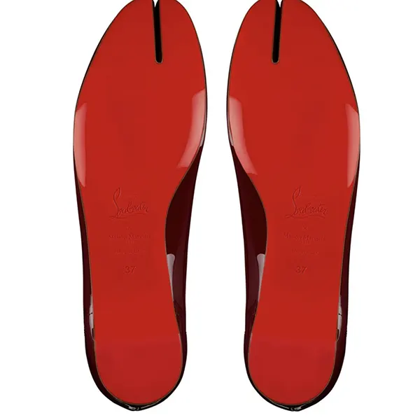 注目コラボ《マルジェラxルブタン 偽物》Marlougiela tabi フラット 12509027084