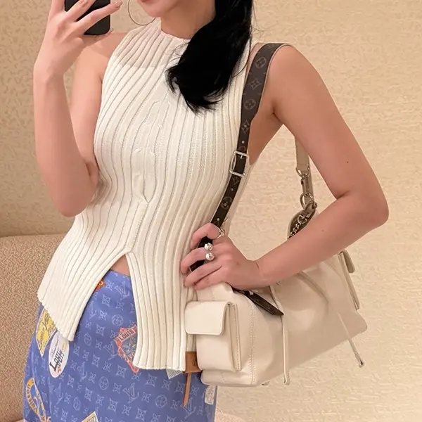 ルイヴィトン N級品 リブニット スリットトップ 1AHIQN