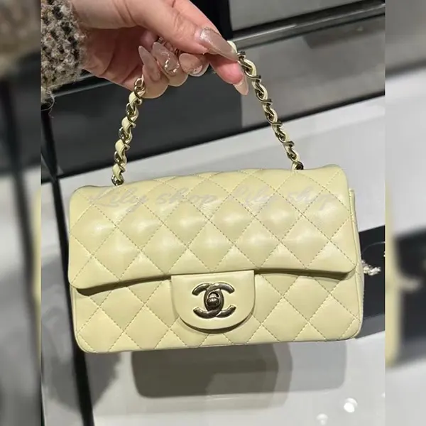 大人気♡憧れのマトラッセ【シャネル】ミニハンドバッグ 偽物 A69900-Y04059