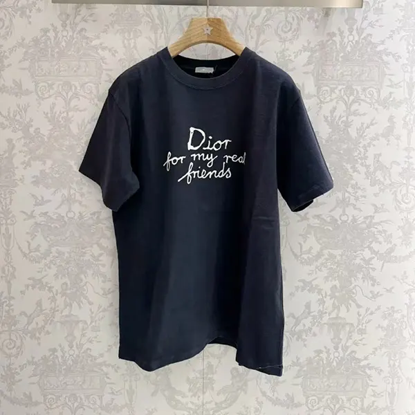 超人気カジュアルコーデに相性抜群【ディオール コピー】ディオール AND HYLTON NELTシャツ 583J696A0849_C580