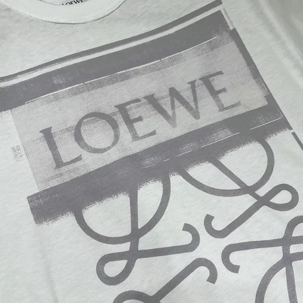 新作 2025エレガント ロエベ アナグラム ロゴ Tシャツ 偽物 loe25582