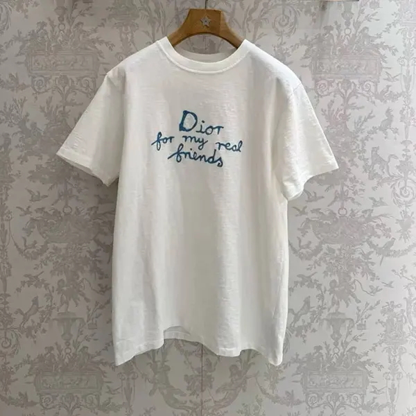 超人気カジュアルコーデに相性抜群【ディオール コピー】ディオール AND HYLTON NELTシャツ 583J696A0849_C580