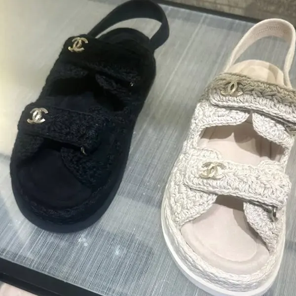 【25P限定】編み込み感がオシャレ★シャネル コピー★ダッドサンダル★25052413