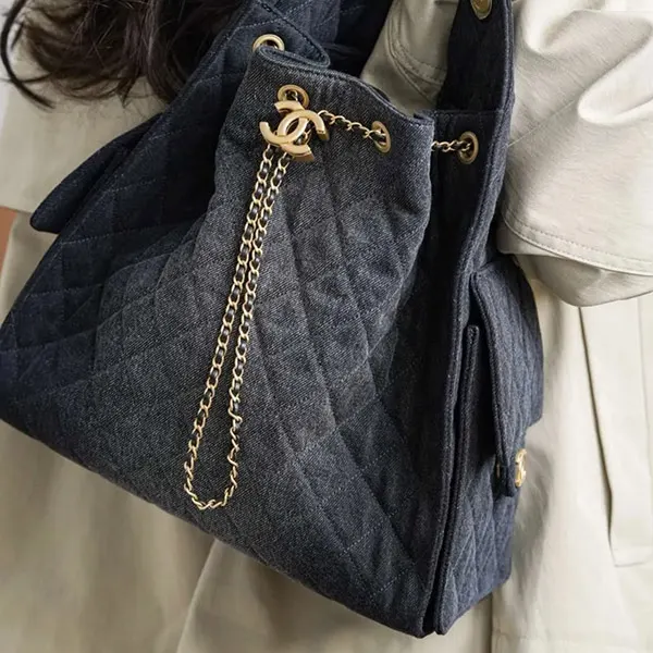 大人気定番☆【25S☆オシャレで実用的☆】シャネル 25 スモール ハンドバッグ 偽物 AS5293-B20603-U0475