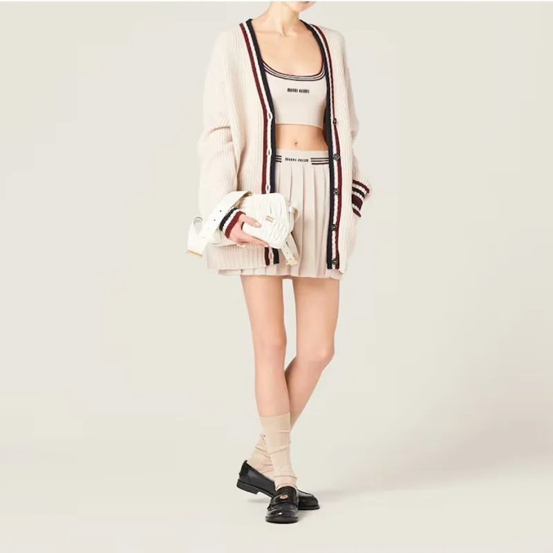 ミュウミュウ 偽物 カシミアロゴクロップトップ ノースリーブ ジャカード miu20251554