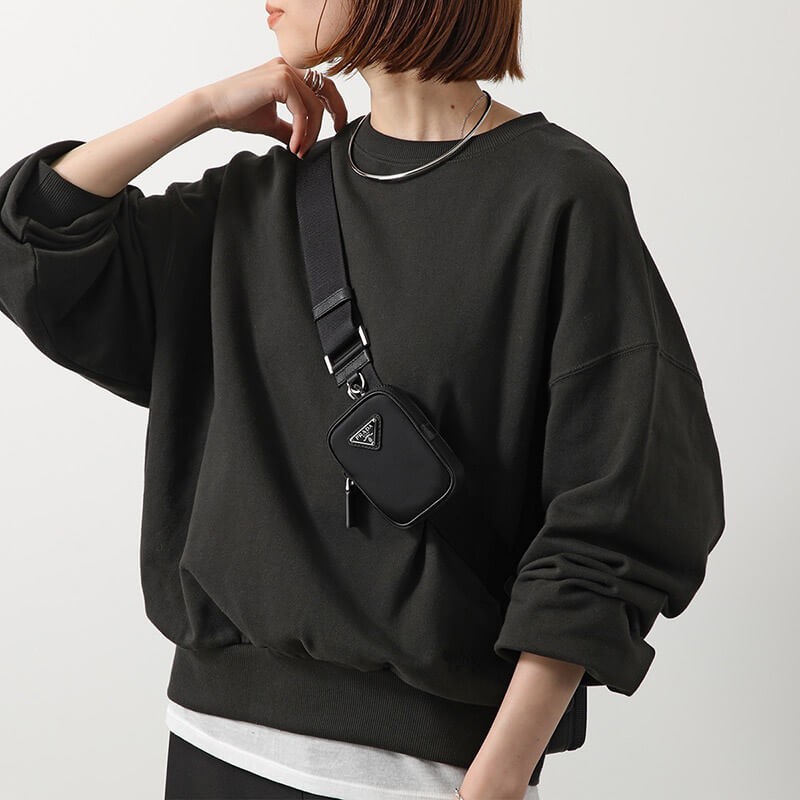 プラダ スーパーコピー ショルダーバッグ Re-Nylon xサフィアーノレザー バッグ 2VH070 2DMH