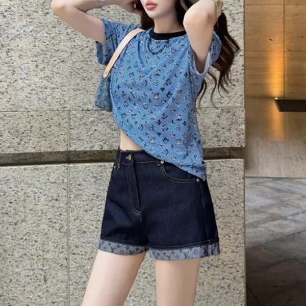 【チェーン付☆】ルイヴィトン グラフィックモノグラムTシャツ 偽物 1AIAL8